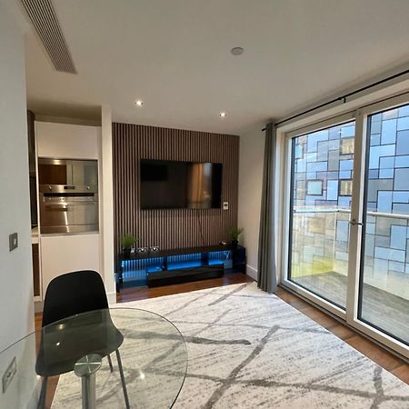 לונדון Apartment In Canary Wharf מראה חיצוני תמונה